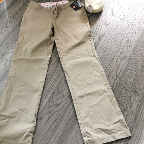 Women's Dickies Stretch Twill pants. Size 2 NWT - Picture 4 of 8